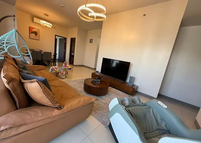 Sunset By The Bay, Modern 3br Near Okada, Moa & Naia