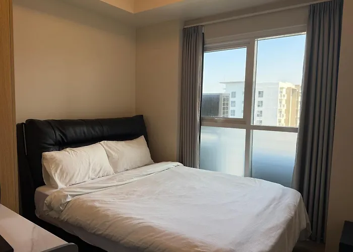 Sunset By The Bay, Modern 3br Near Okada, Moa & Naia *