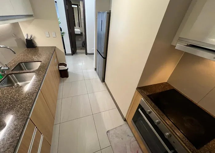 Sunset By The Bay, Modern 3br Near Okada, Moa & Naia