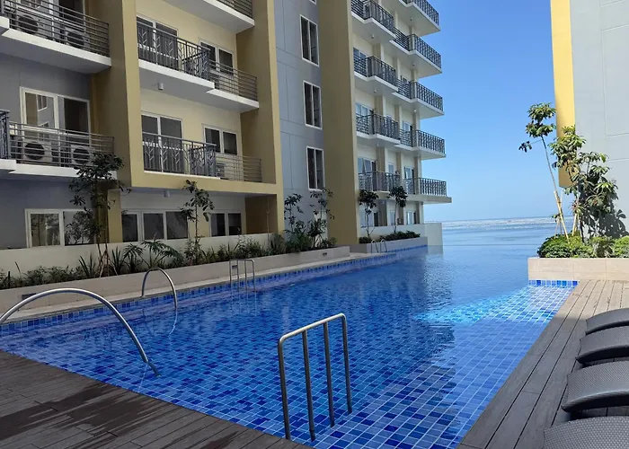 Sunset By The Bay, Modern 3br Near Okada, Moa & Naia شقة